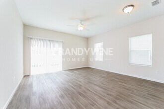 443 Matilda Ln in Jacksonville, FL - Building Photo - Building Photo