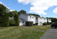 Johnny Appleseed Apartments photo'