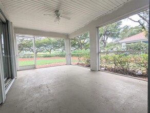 532 SE 21st Dr in Homestead, FL - Building Photo - Building Photo