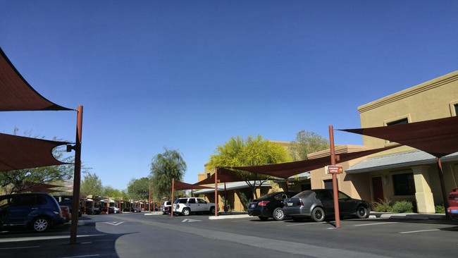 Rio Antigua Apartment Homes in Tucson, AZ - Foto de edificio - Building Photo