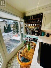 109 Brant St in Oakville, ON - Building Photo - Building Photo