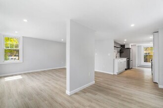 35 South St in Bethel, CT - Building Photo - Building Photo