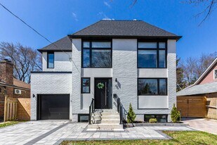 6 Twenty Fifth St in Toronto, ON - Building Photo