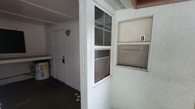 3731 Papai Dr in Sarasota, FL - Building Photo - Building Photo