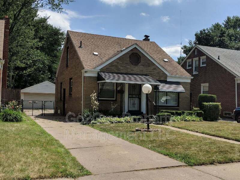 19960 Burgess in Detroit, MI - Building Photo