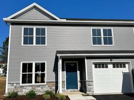 120 Hart Ln in Hershey, PA - Building Photo