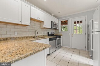 9609 48th Ave in College Park, MD - Building Photo - Building Photo