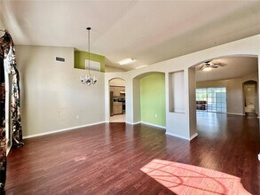 28820 Stormcloud Pass in Zephyrhills, FL - Building Photo - Building Photo