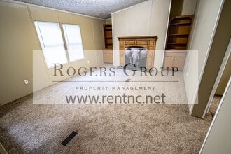 117 Mallard Ln in Henderson, NC - Building Photo - Building Photo