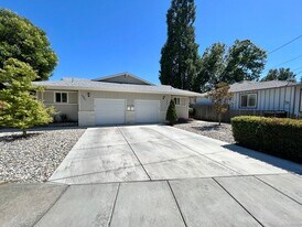 1751-1753 E St in Napa, CA - Building Photo