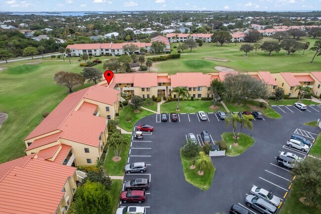 5355 SE Miles Grant Rd in Stuart, FL - Building Photo - Building Photo