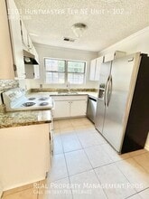 1101 Huntmaster Terrace NE in Leesburg, VA - Foto de edificio - Building Photo
