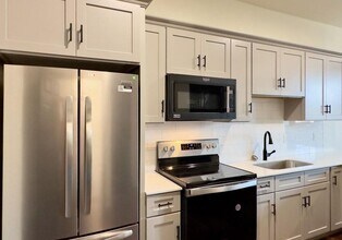 709 N Duke St in Lancaster, PA - Foto de edificio - Building Photo