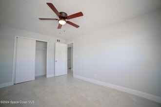 230 W Towne Pl in Titusville, FL - Building Photo - Building Photo