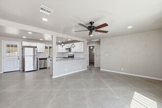 5113 E Bellevue St in Tucson, AZ - Building Photo - Building Photo