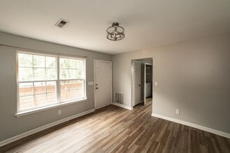 200 Bellmore Ave in Nashville, TN - Building Photo - Building Photo