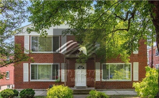 property at 4278 Catalpa Dr.