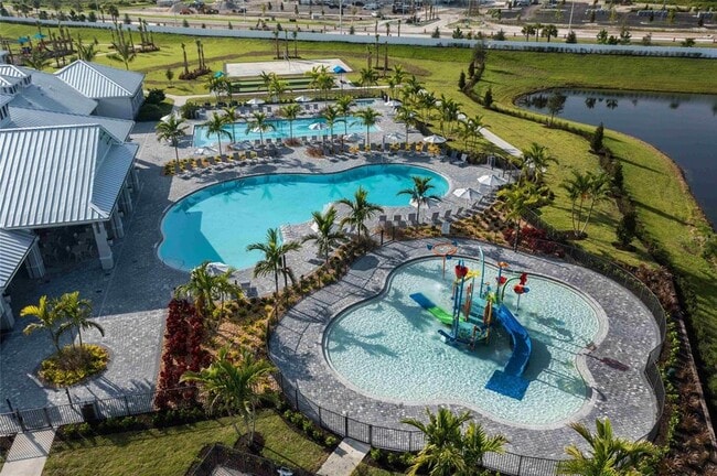 15167 Lyla Ter in Bradenton, FL - Building Photo - Building Photo