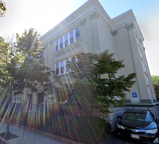 property at 76 Egmont St