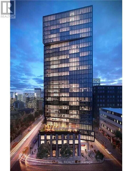 60-PH160 Shuter St in Toronto, ON - Building Photo