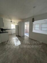 5117 28th Ave S in Gulfport, FL - Building Photo - Building Photo