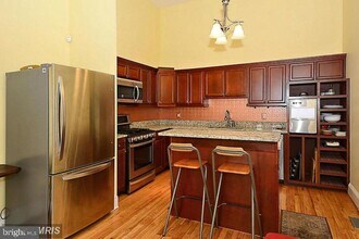 815 S Sharp St in Baltimore, MD - Building Photo - Building Photo