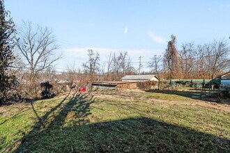 5451 Genevieve Ave in St. Louis, MO - Building Photo - Building Photo