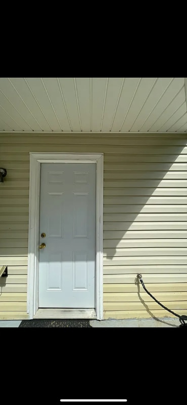 property at 805 Georgian Hills Dr