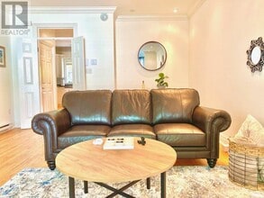 8 Howe Pl in St John's, NL - Building Photo - Building Photo