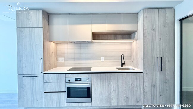 181 Sterling Rd in Toronto, ON - Building Photo - Building Photo