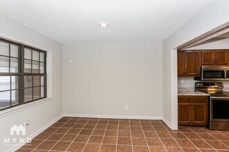 6827 Starkenburg Ln in Memphis, TN - Building Photo - Building Photo