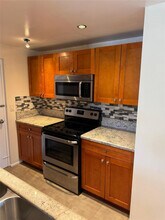 1407 NE 56th St in Fort Lauderdale, FL - Building Photo - Building Photo