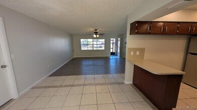 1234 NE 2nd St in Crystal River, FL - Building Photo - Building Photo