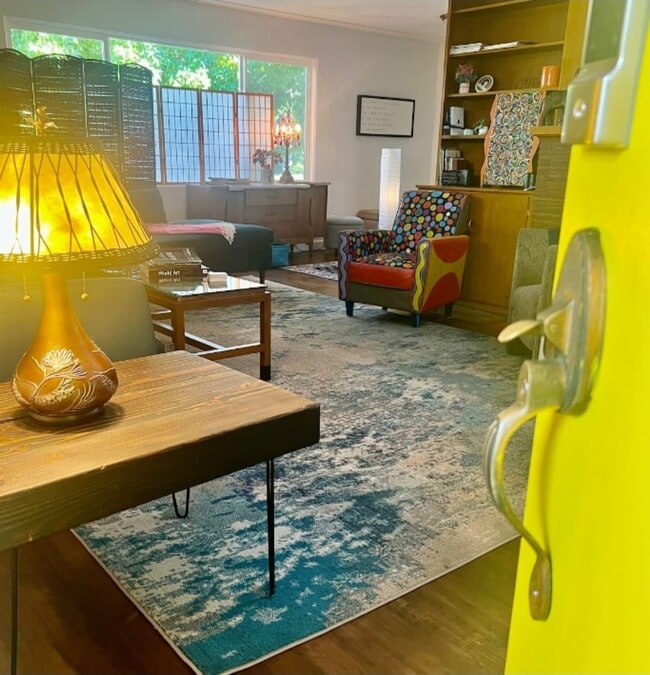 property at 1125 14th St NE