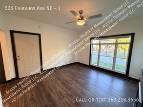 506 Fairview Ave NE in Grand Rapids, MI - Building Photo - Building Photo