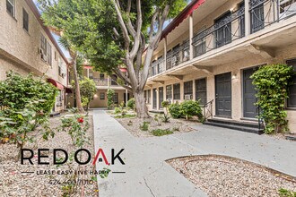 851 S Kenmore Ave in Los Angeles, CA - Building Photo - Building Photo