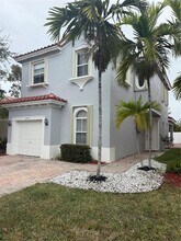 3951 NE 13th Dr in Homestead, FL - Building Photo - Building Photo