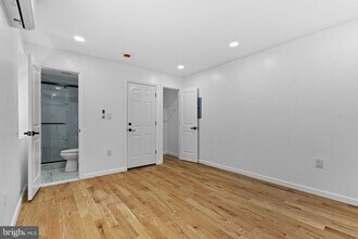1223 Spruce St in Philadelphia, PA - Building Photo - Building Photo