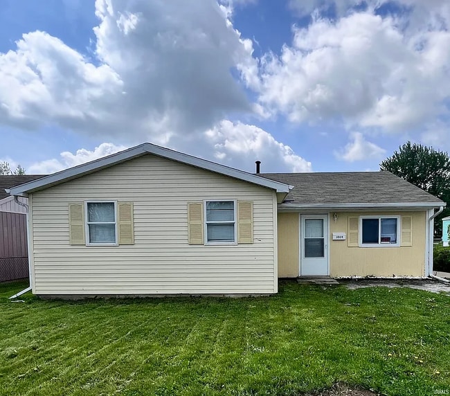 property at 1009 E Havens St