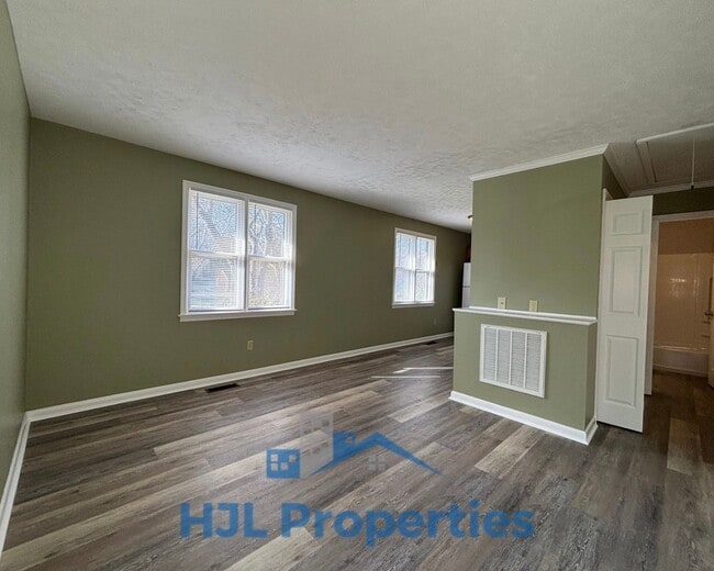 225 Barker Rd in Nashville, TN - Building Photo - Building Photo