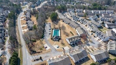 4745 Beacon Ridge Ln in Flowery Branch, GA - Building Photo - Building Photo