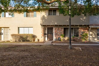 1536 West Campbell Ave in Phoenix, AZ - Foto de edificio - Building Photo