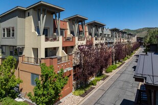 Newpark Terrace Condominiums in Park City, UT - Building Photo