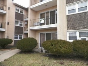 3200 W 66th Pl in Chicago, IL - Building Photo - Building Photo