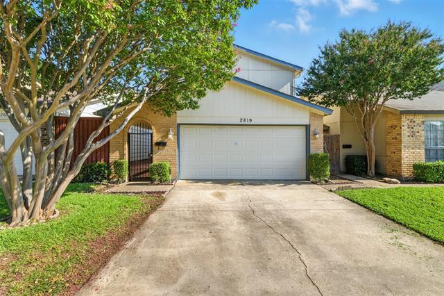 2819 Capella Cir in Garland, TX - Building Photo