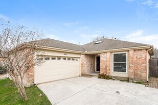 8506 Deer Meadow Dr in Houston, TX - Building Photo