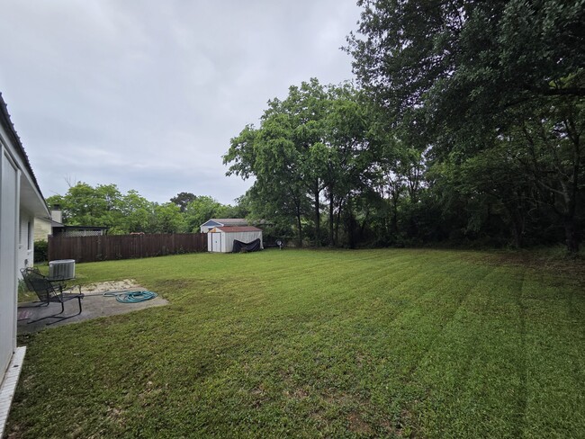 128 Bluegrass Dr in Alabaster, AL - Building Photo - Building Photo