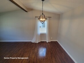 16415-16487 87 Ave NW in Edmonton, AB - Building Photo - Building Photo