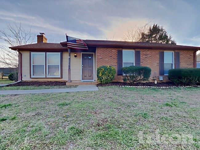 property at 8323 Kapplewood Ct