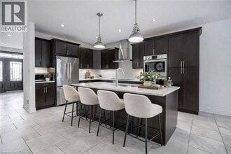 4126 Prokich Ct in Lincoln, ON - Building Photo - Building Photo